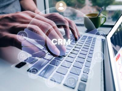 Online CRM Programı: Küçük İşletmeler İçin En İyi Seçim