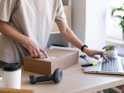 E-Ticaret İşletmeleri İçin En İyi 10 CRM